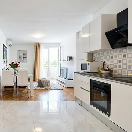 Dijana 3 Apartman